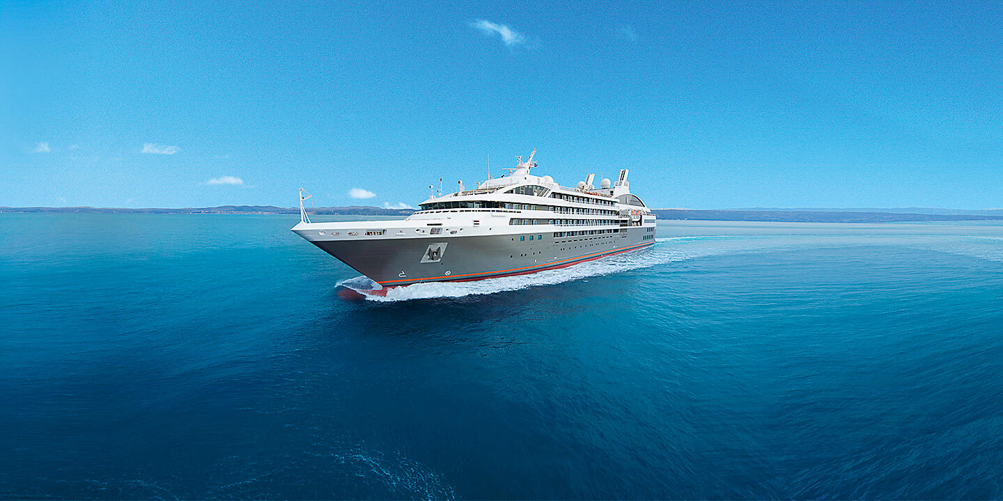 Ocean Voyage: Dunedin - Lautoka Ocean Voyage: Dunedin - Lautoka