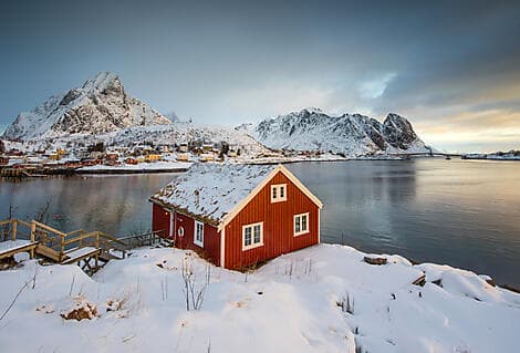 3 Mar 27 - Leknes, Lofoten