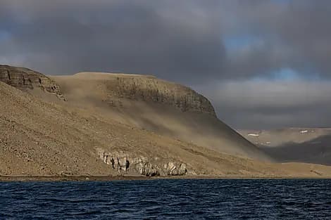 11 Sept 26 > 12 Sept 26 - Devon Island, Nunavut