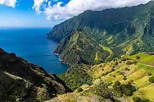 Scenic drive to Hanavave