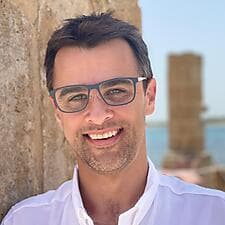 Justin Leidwanger null