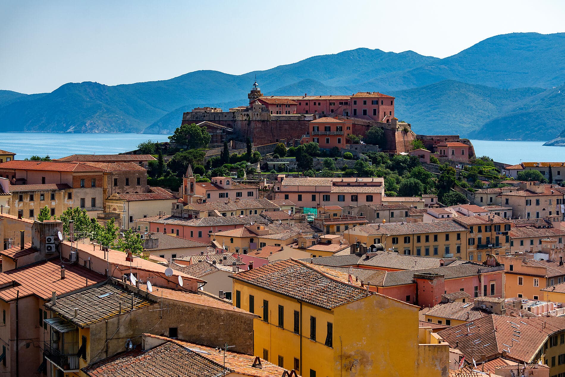 The great Corsican loop