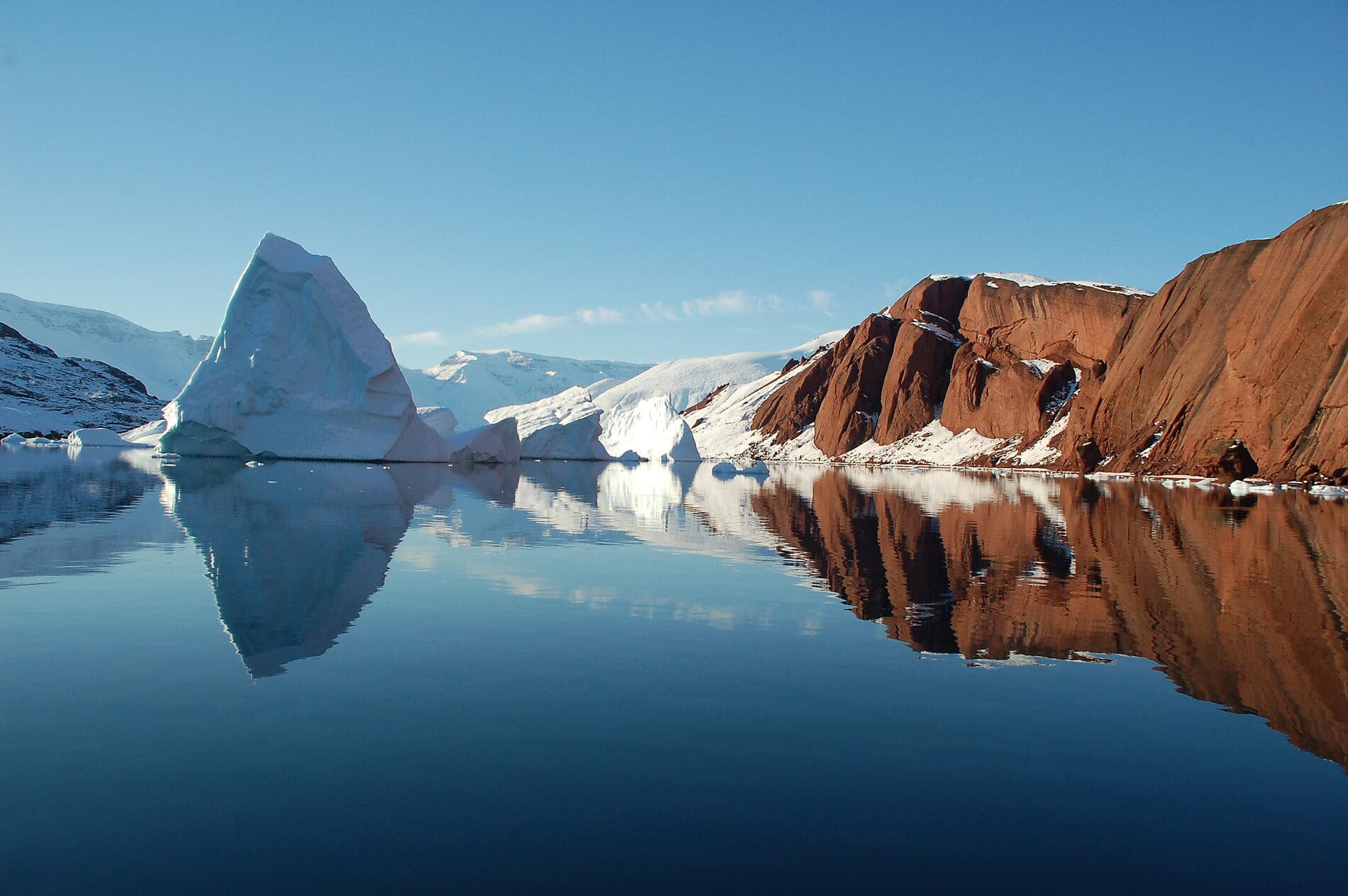 Polar Odyssey between Northeast Greenland & Spitsbergen 