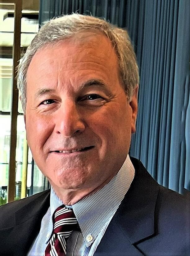 EC050926 SJP London-Lisbon Ralph DeFalco Photo 250512.jpg