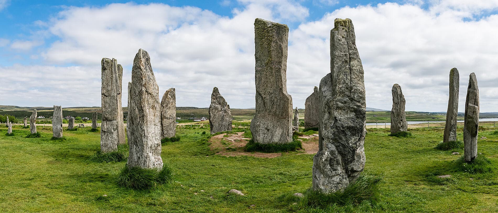 Hebrides and Highlands, lands of legends 
