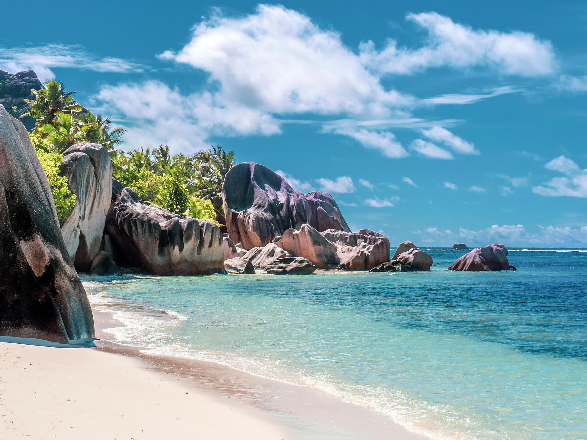 From Madagascar to the Seychelles, unsuspected Islands 